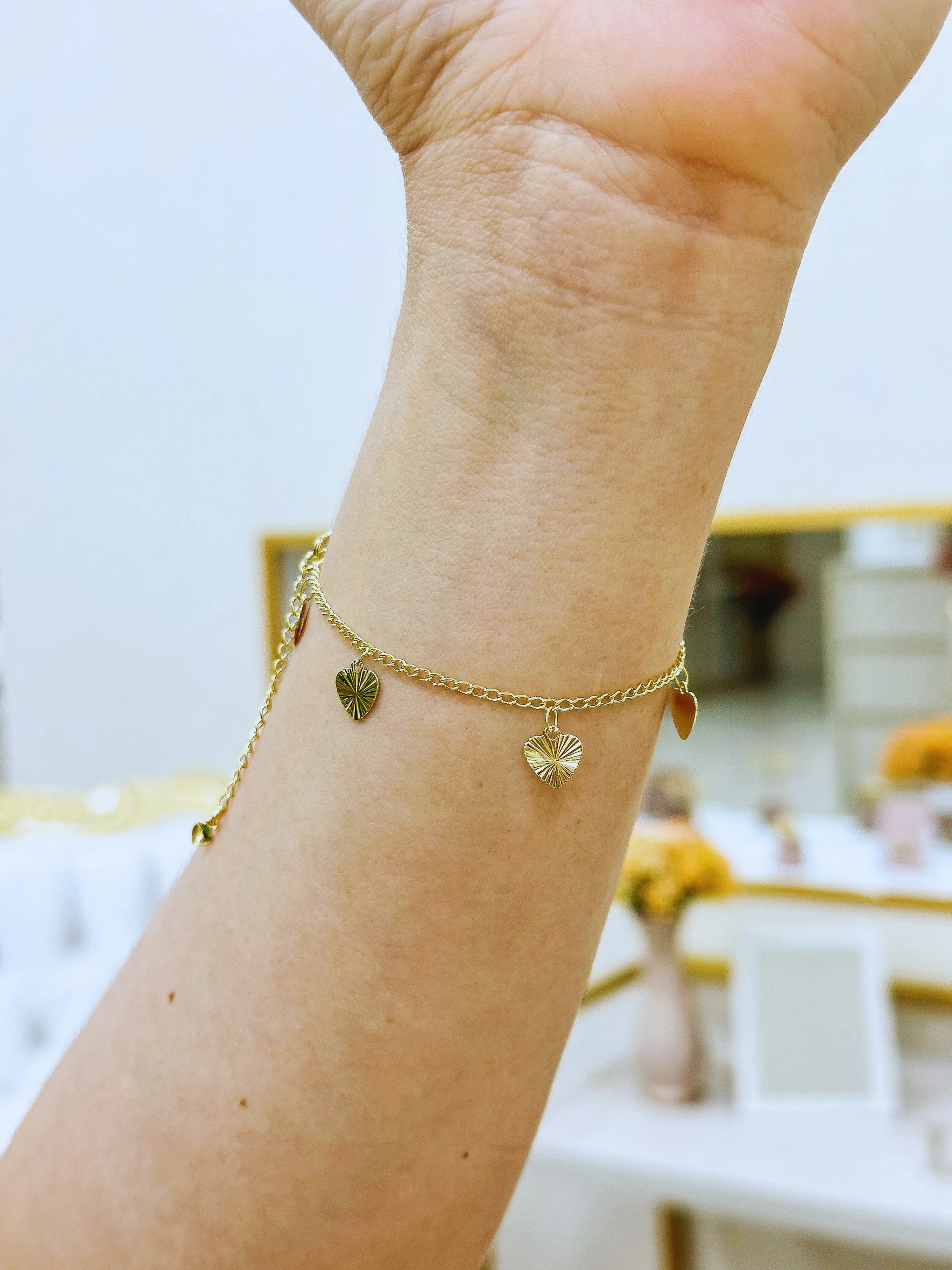 PULSEIRA CORAÇÕES DIAMANTADOS