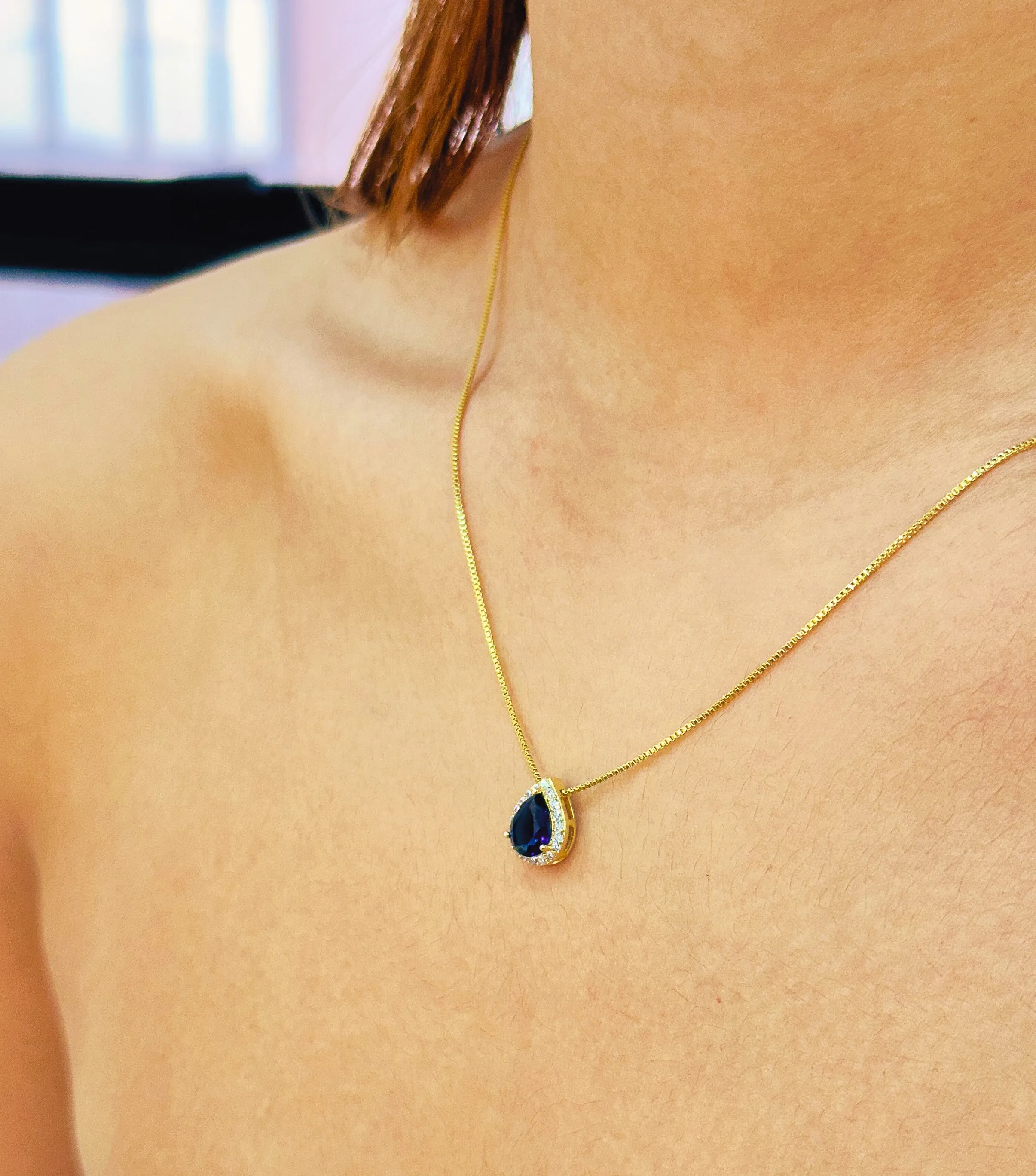 CONJUNTO CORAÇÃO GOTA SAFIRA BORDA CRAVEJADA