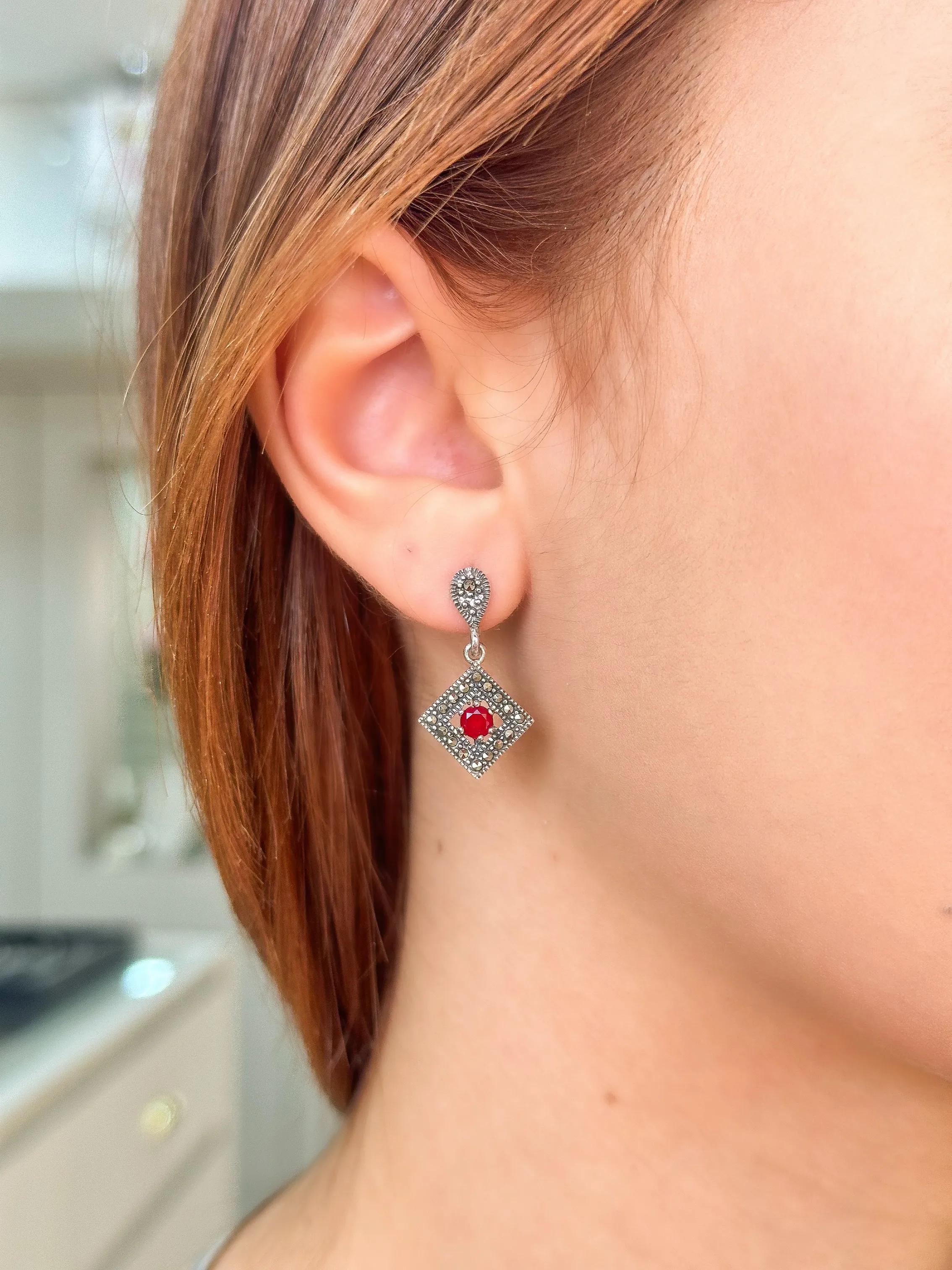 BRINCO PRATA BALI ZIRCONIA RUBI E MARCASSITAS