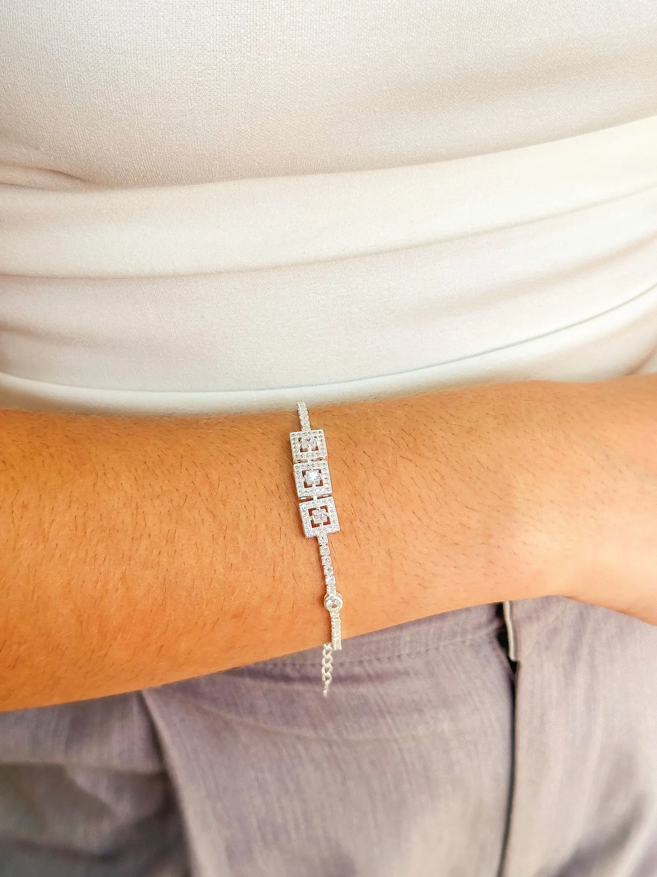 PULSEIRA PRATA RIVIERA CRAVEJADA PEDRA CRISTAL