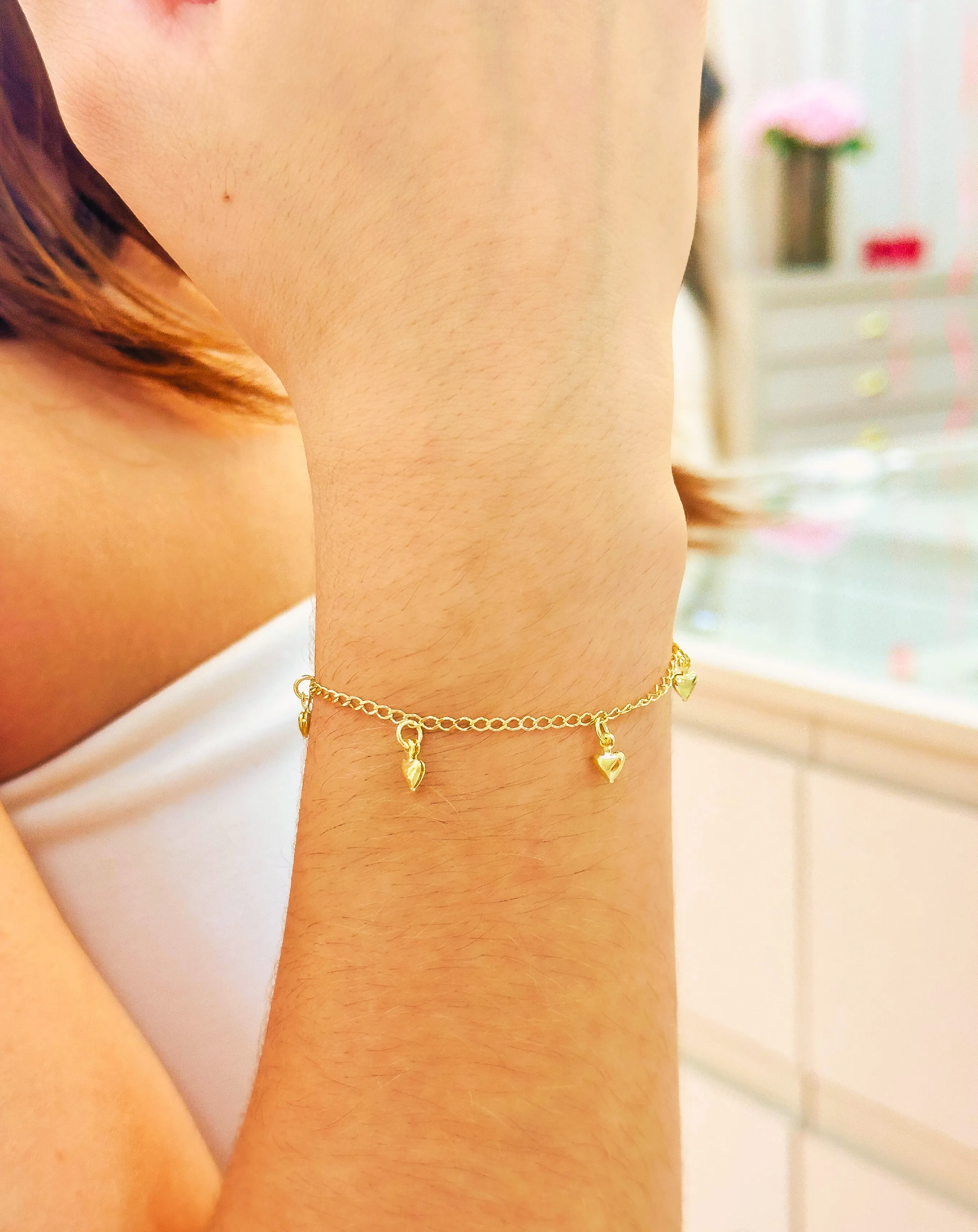 PULSEIRA CORAÇÕES PENDURADOS