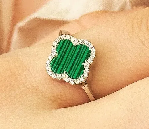 ANEL PRATA ALHAMBRA VAN CLEEF PEDRA MALAQUITA BORDA CRAVEJADA