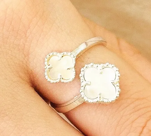 ANEL PRATA REGULÁVEL ALHAMBRA VAN CLEEF