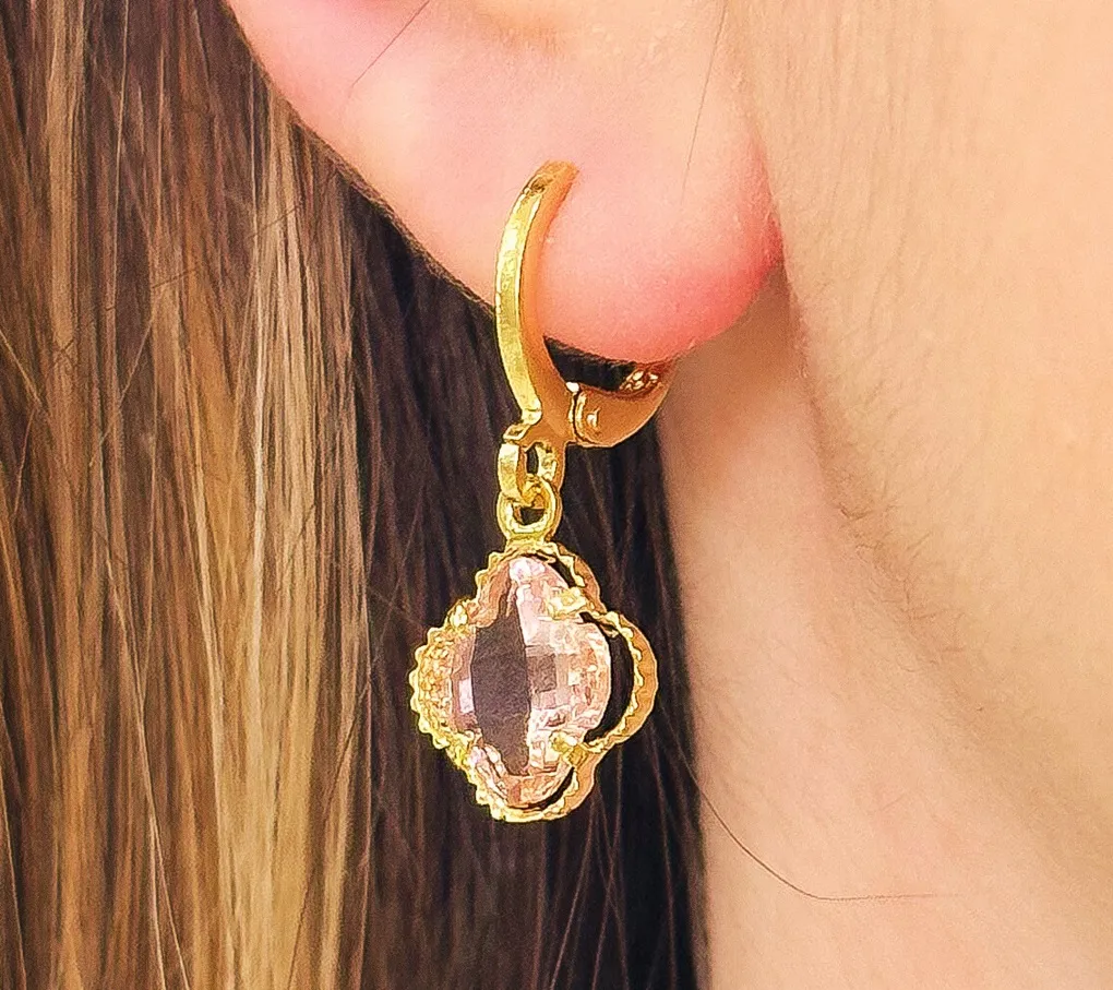 BRINCO ALHAMBRA INSPIRAÇÃO VAN CLEEF PEDRA ROSA