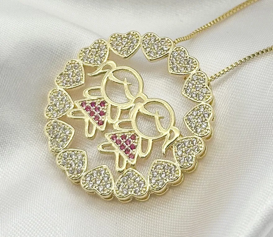 GARGANTILHA MANDALA 2 MENINAS CRAVEJADAS ZIRCONIAS ROSA