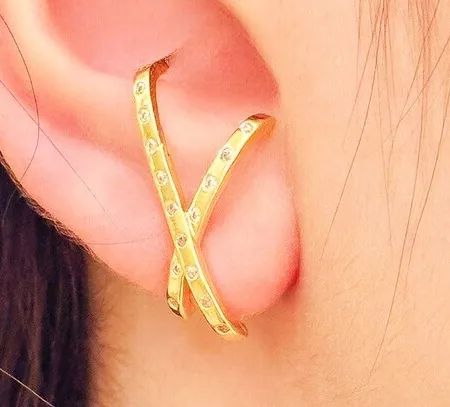 BRINCO X COM ZIRCONIAS