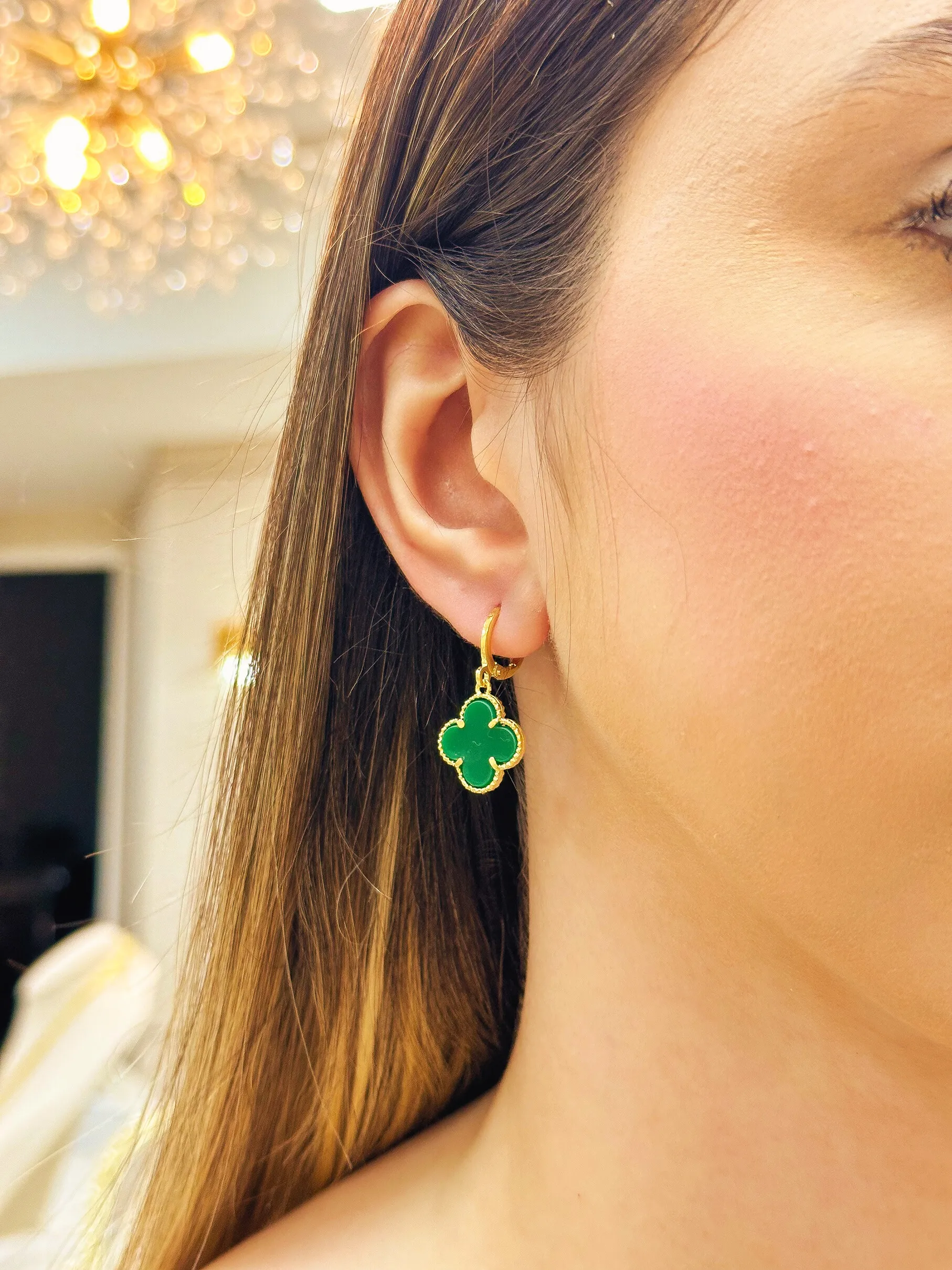 BRINCO ARGOLA ALHAMBRA VERDE VAN CLEEF