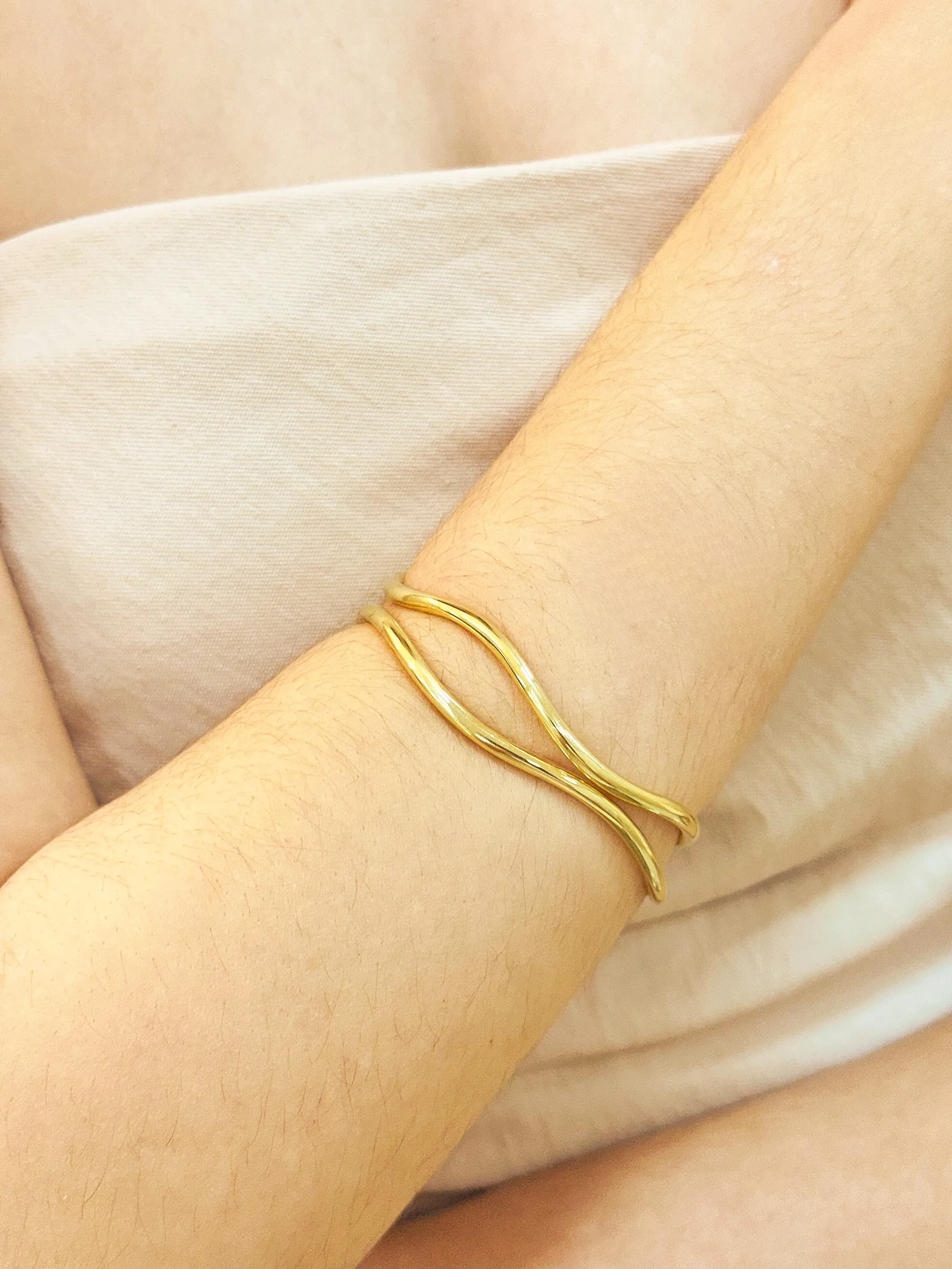 BRACELETE LISO ONDULADO