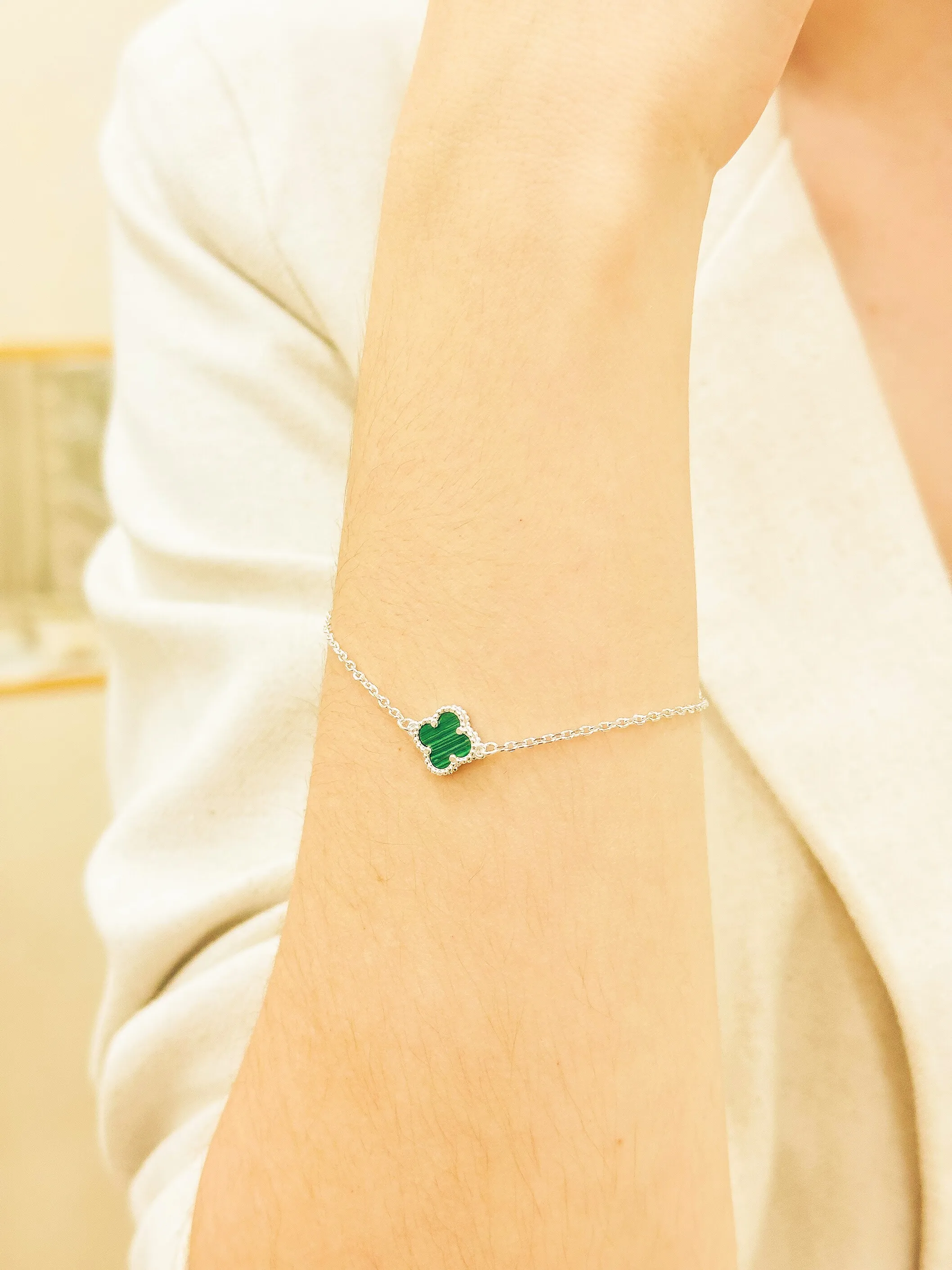 PULSEIRA PRATA VAN CLEEF MALAQUITA