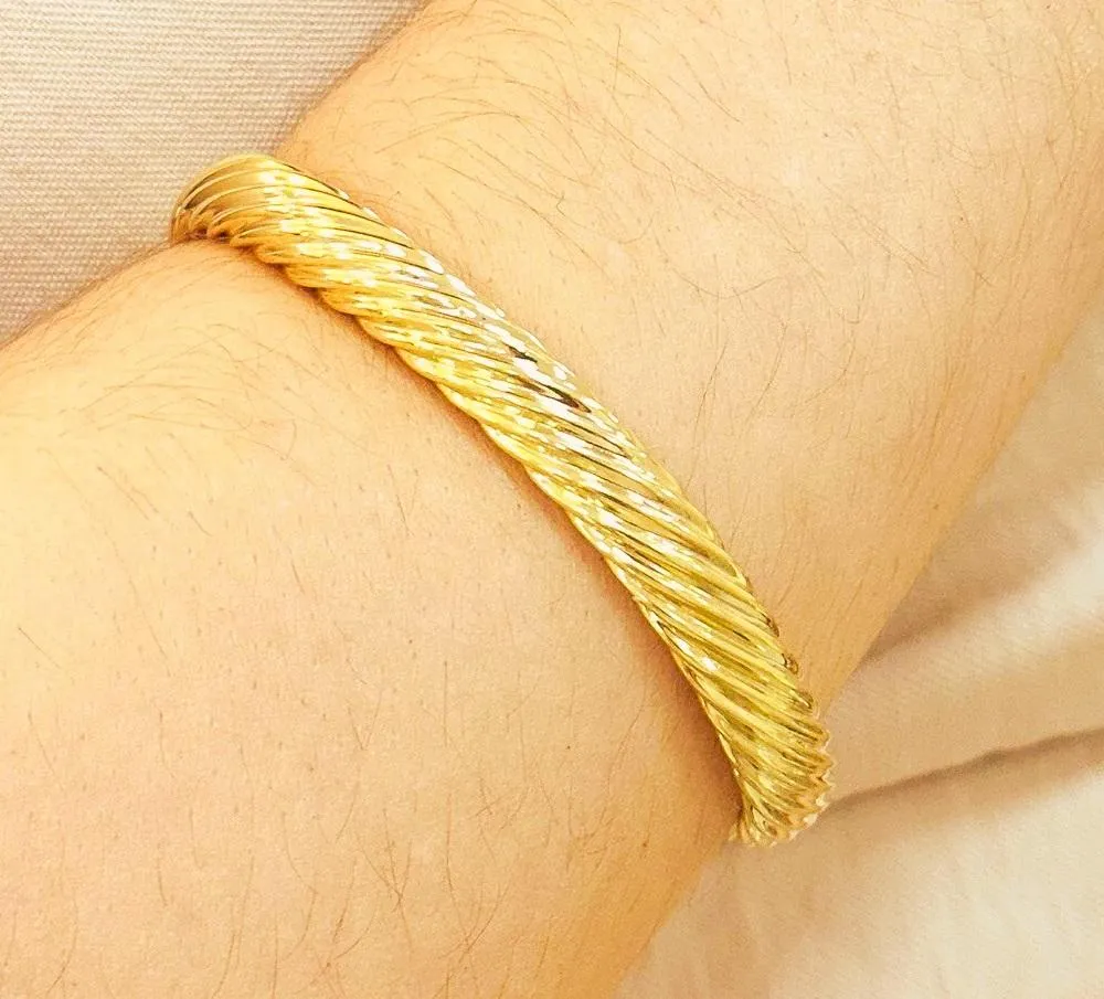 BRACELETE TORCIDO LISO