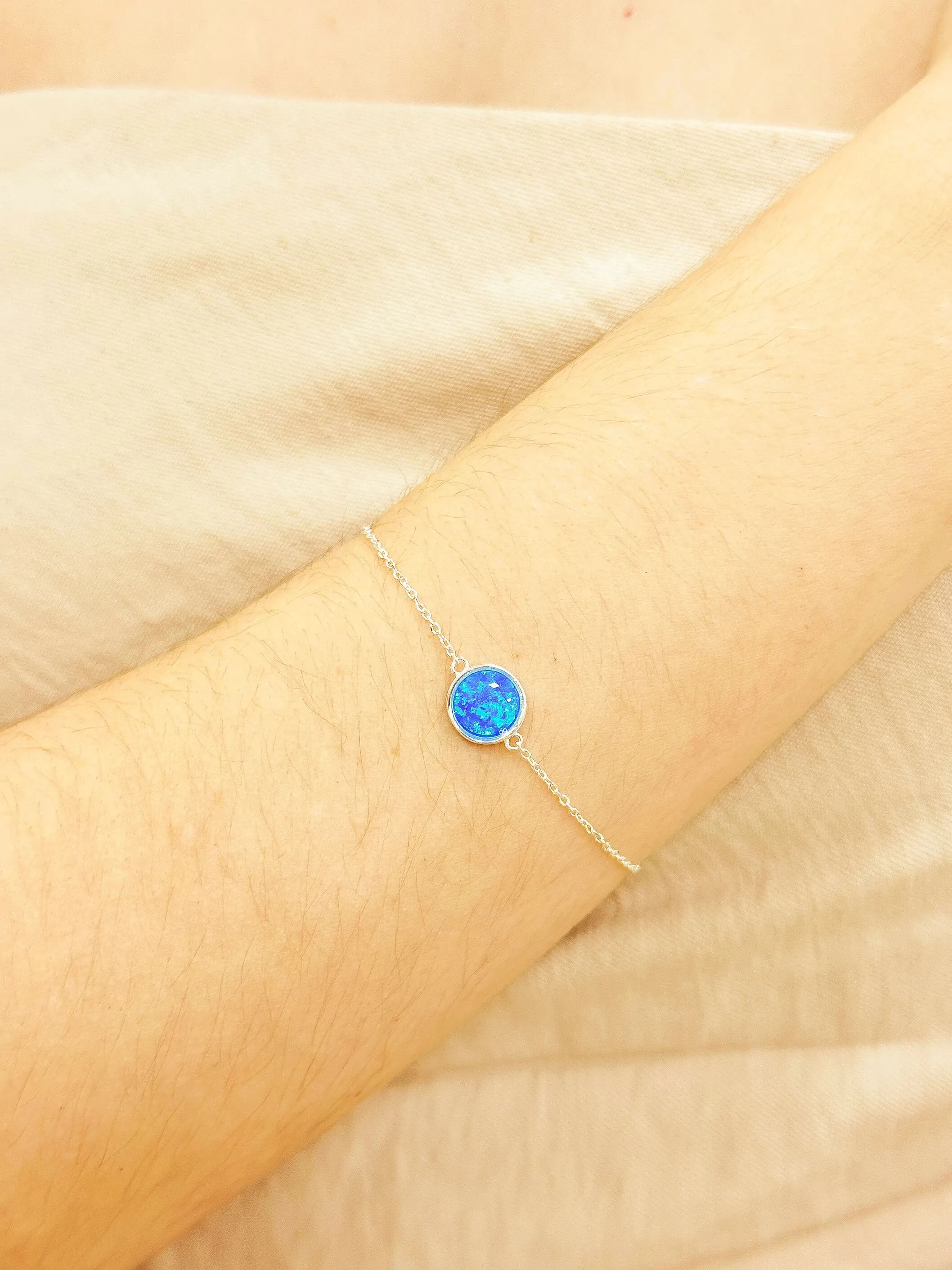 PULSEIRA PRATA ESFERA PEDRA OPALA AZUL