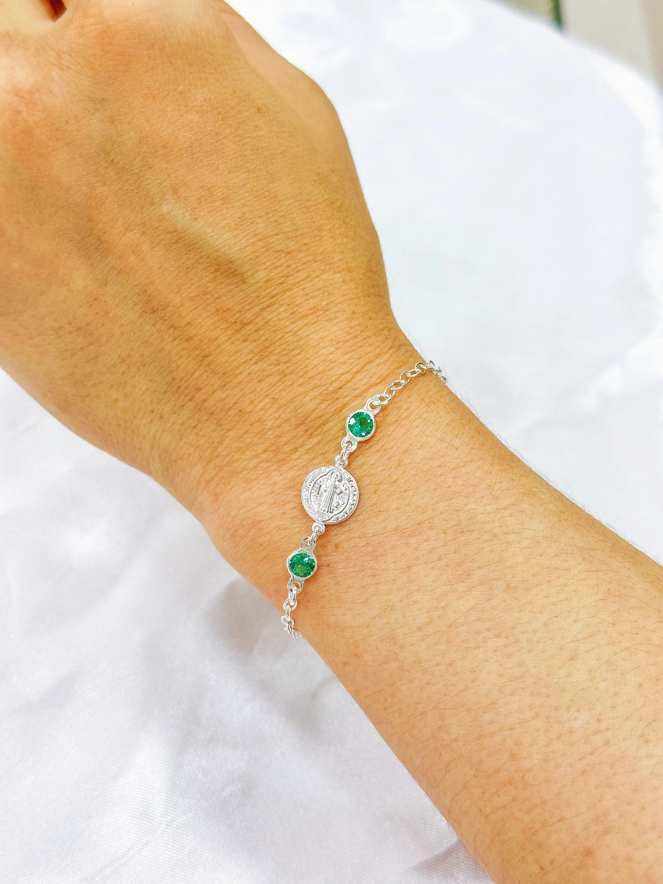 PULSEIRA PRATA SÃO BENTO COM PEDRA VERDE