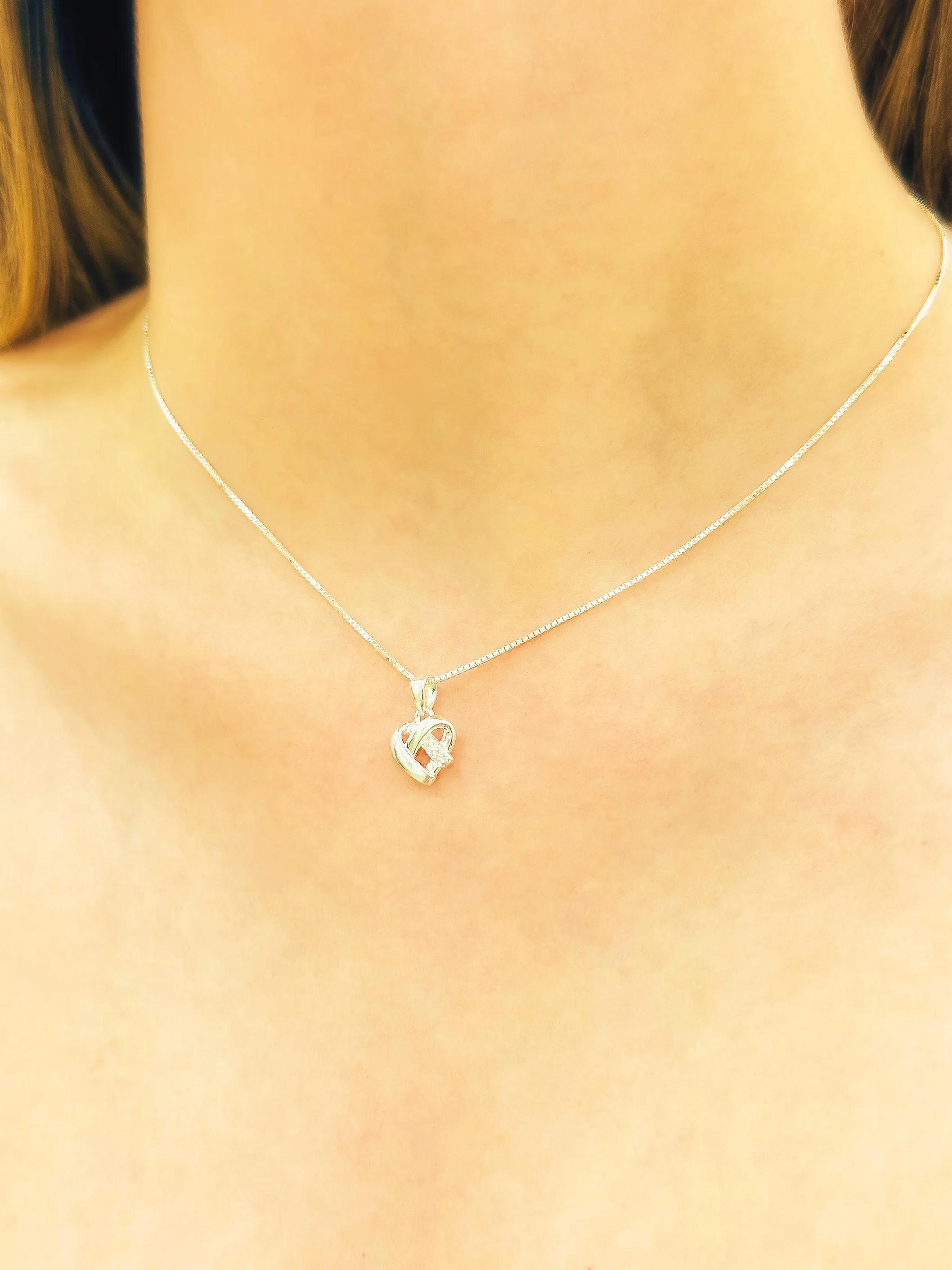 CONJUNTO PRATA CORAÇÃO ENTRELAÇADO
