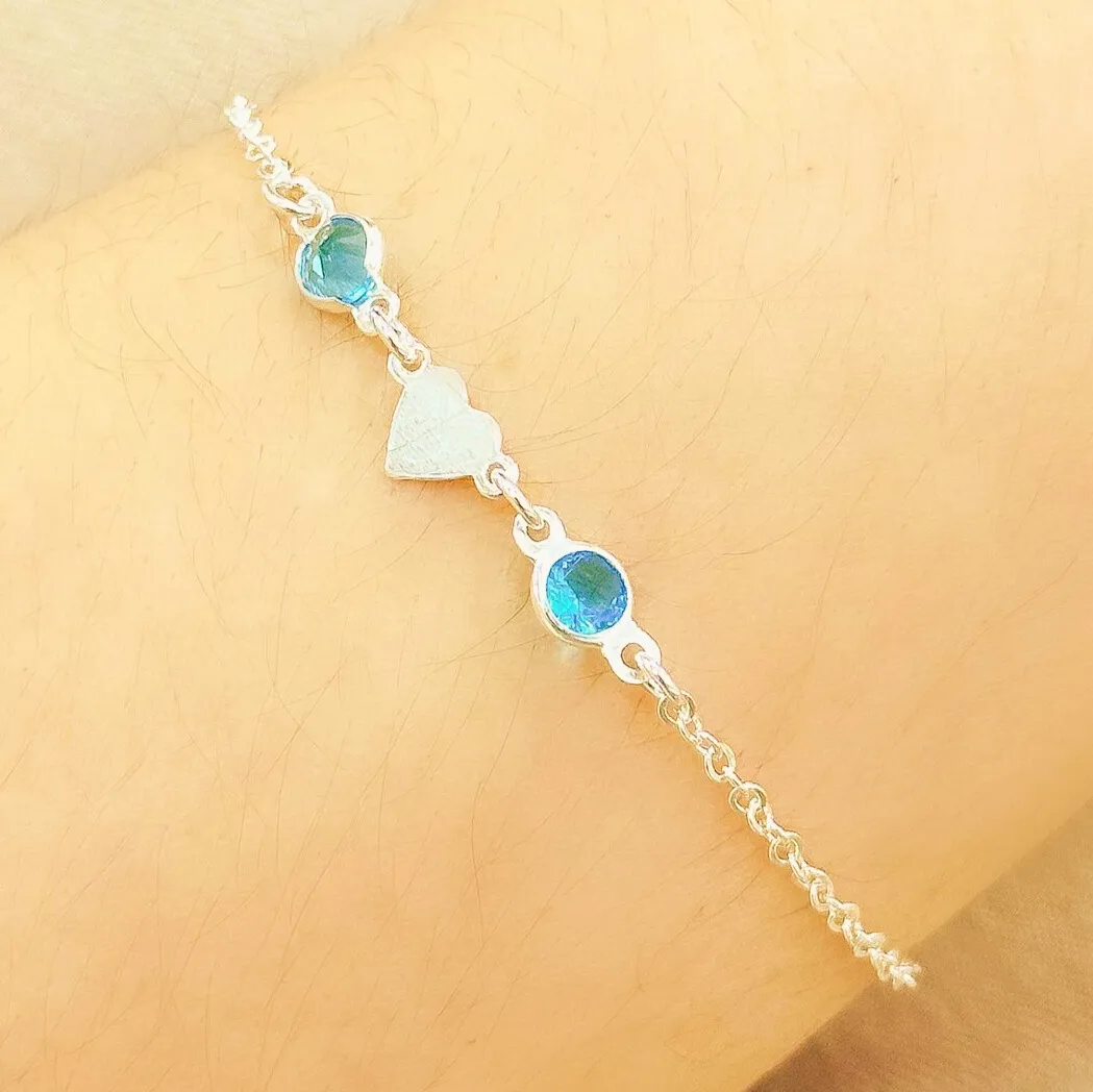 PULSEIRA PRATA BORBOLETA AZUL COM BOLAS