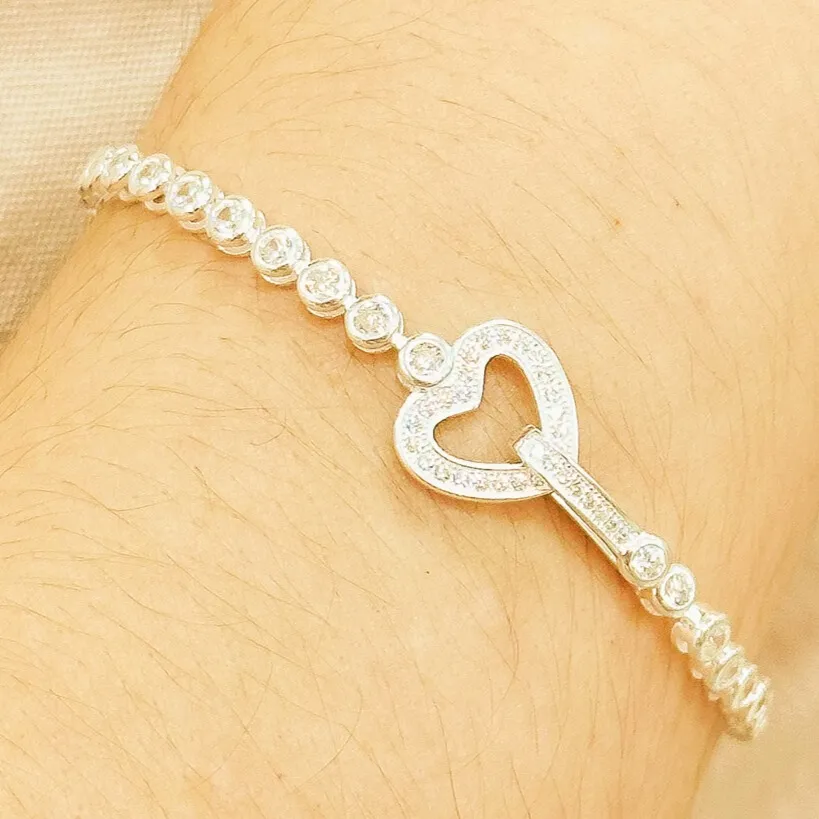 PULSEIRA PRATA RIVIERA CORAÇÃO CRAVEJADO