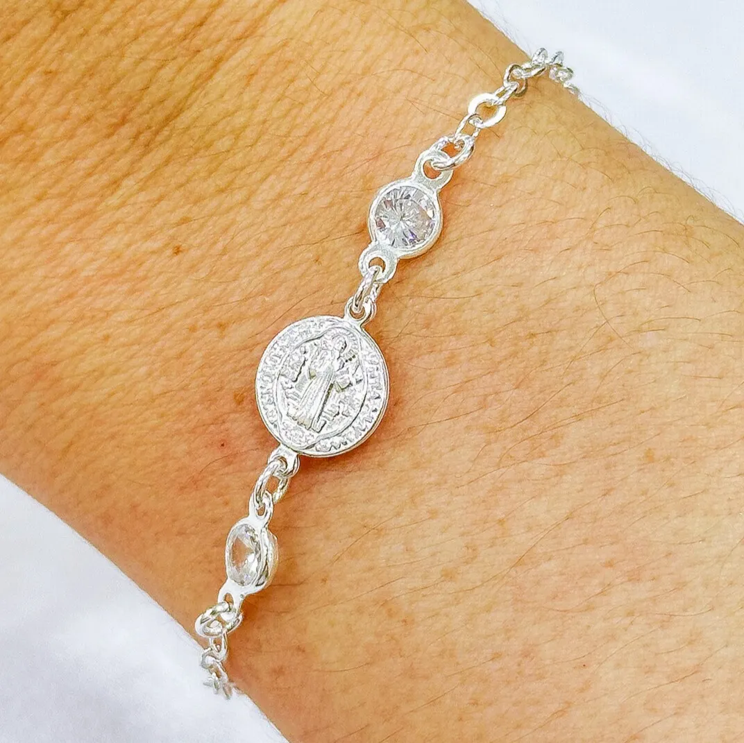 PULSEIRA PRATA SÃO BENTO COM PEDRA CRISTAL