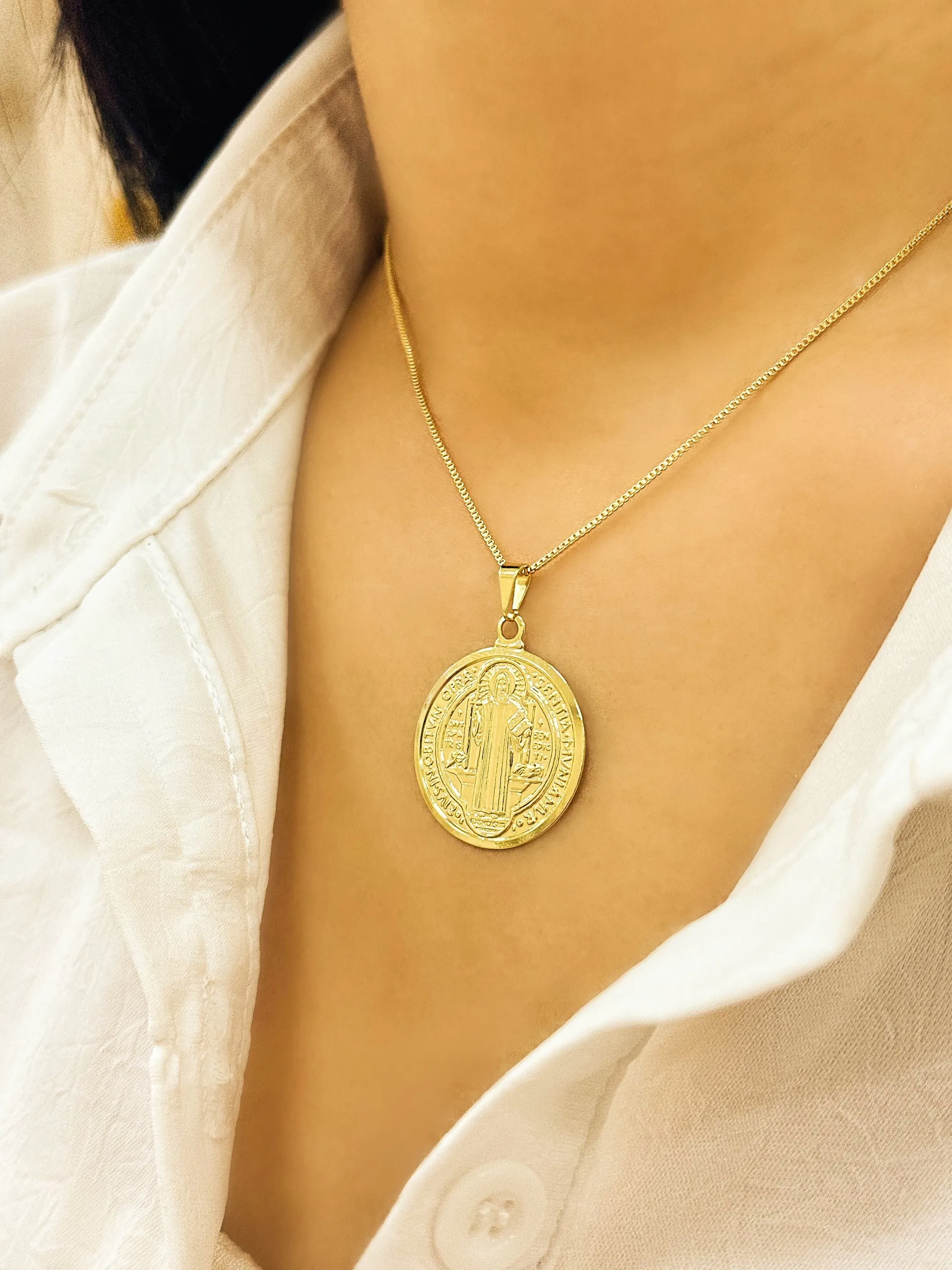 GARGANTILHA MEDALHA SÃO BENTO