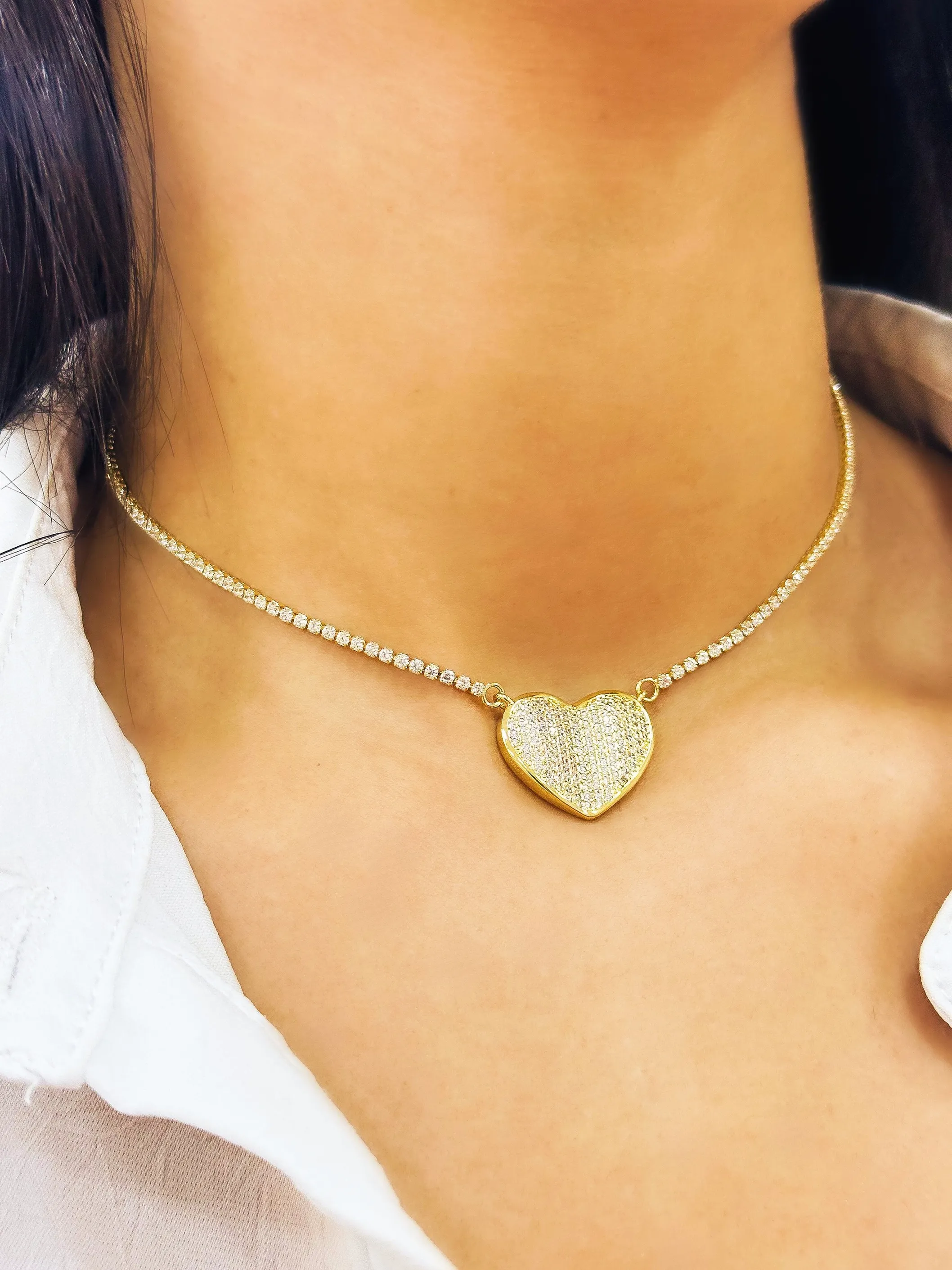 CHOKER RIVIERA CORAÇÃO CRAVEJADO