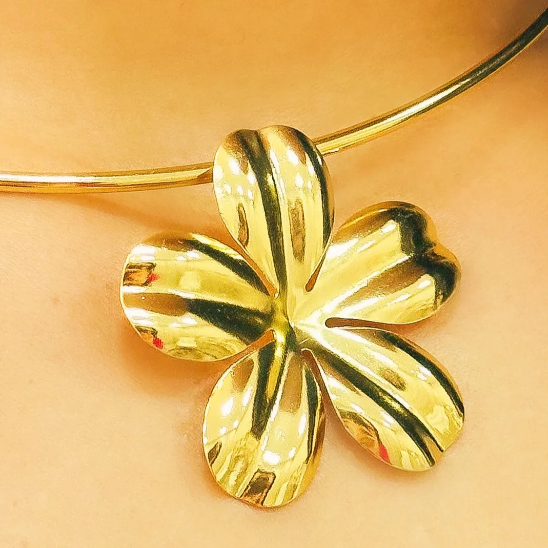 CHOKER ARO COM FLOR