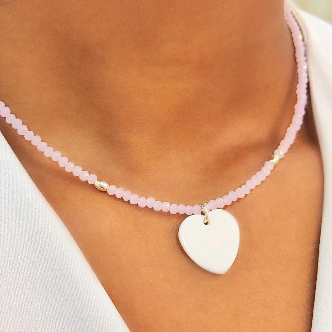 CHOKER PRATA CRISTAIS ROSA COM CORAÇÃO MADRE PEROLA