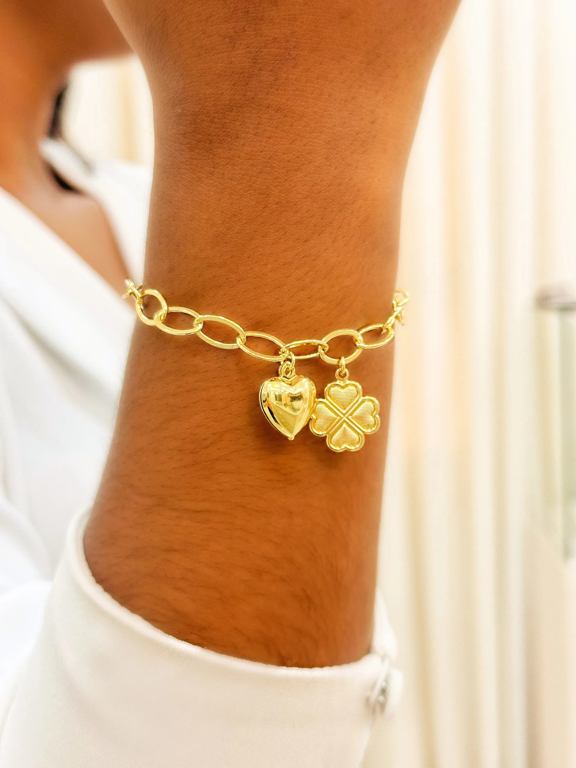 PULSEIRA  ELO OVAL CORAÇÃO E TREVO
