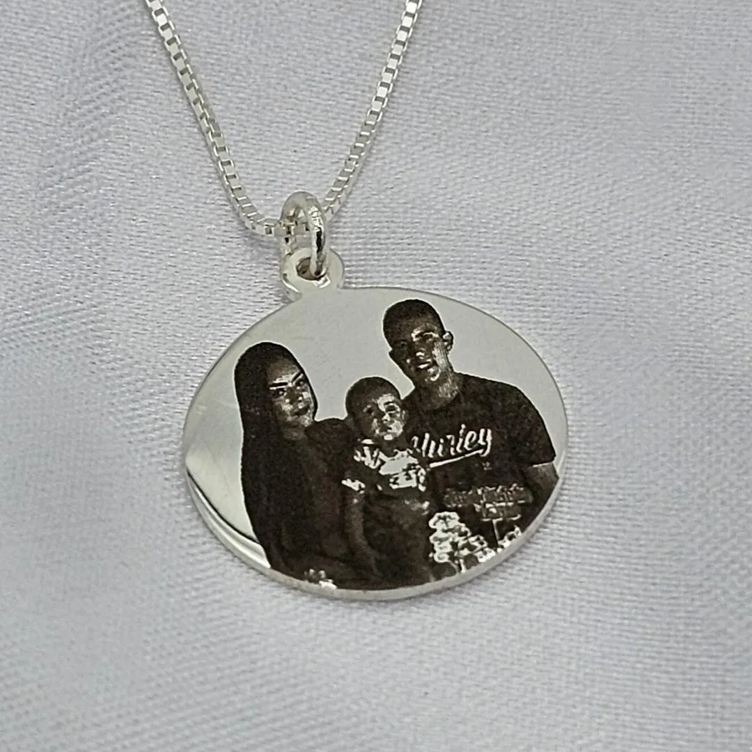 GARGANTILHA PRATA MEDALHA FOTOGRAVÇÃO 2CM