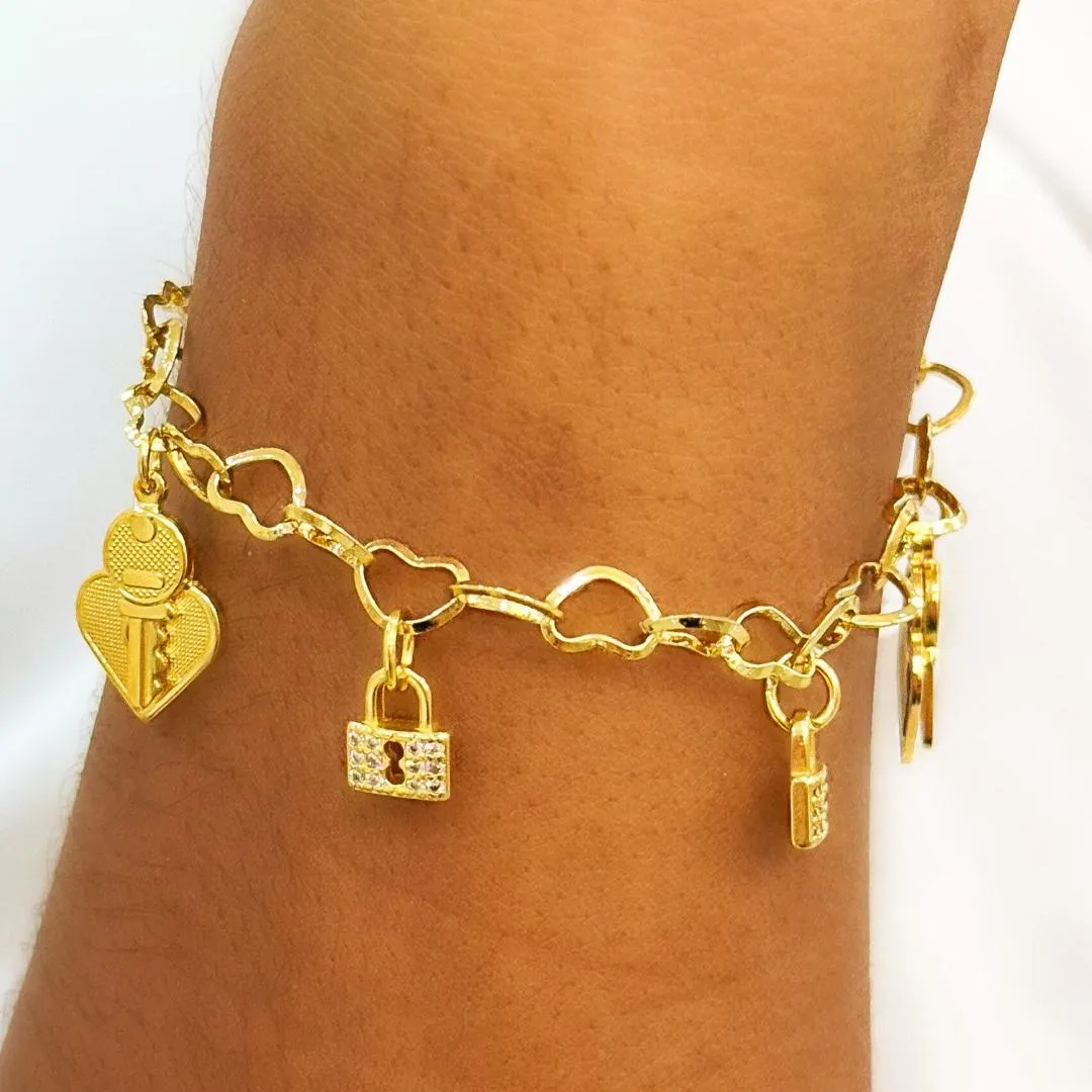 PULSEIRA  ELO CORAÇÃO CHAVE E CADEADO CRAVEJADO