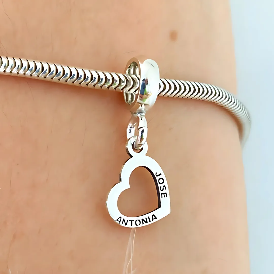 BERLOQUE PRATA CORAÇÃO VAZADO PERSONALIZADO