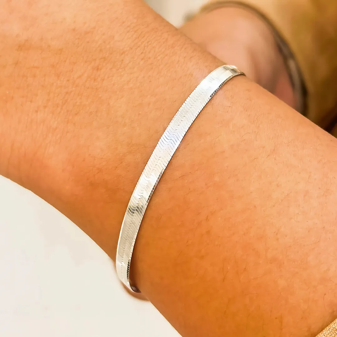PULSEIRA PRATA LAMINADA FIO 050