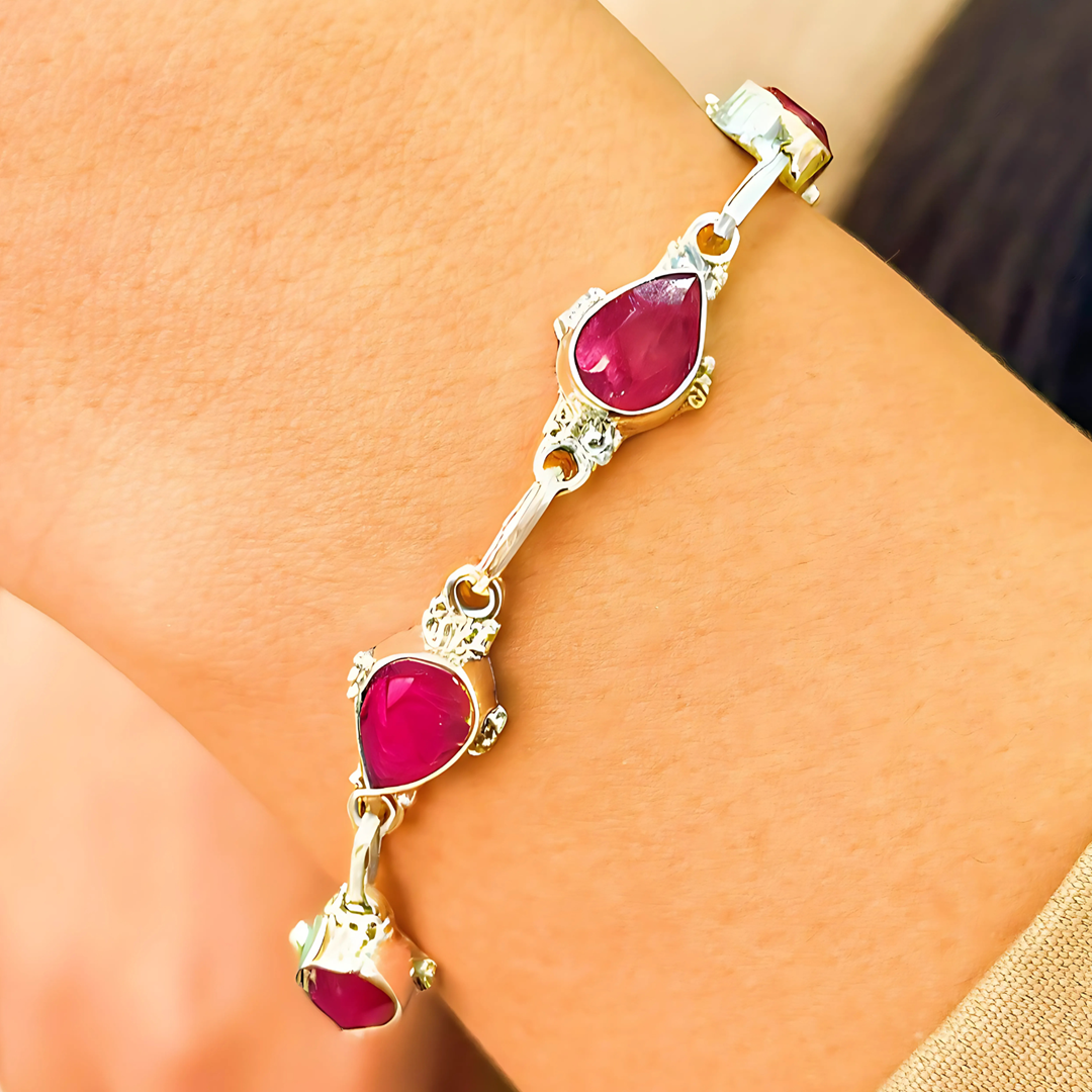 PULSEIRA PRATA GOTA PEDRA NATURAL RUBI