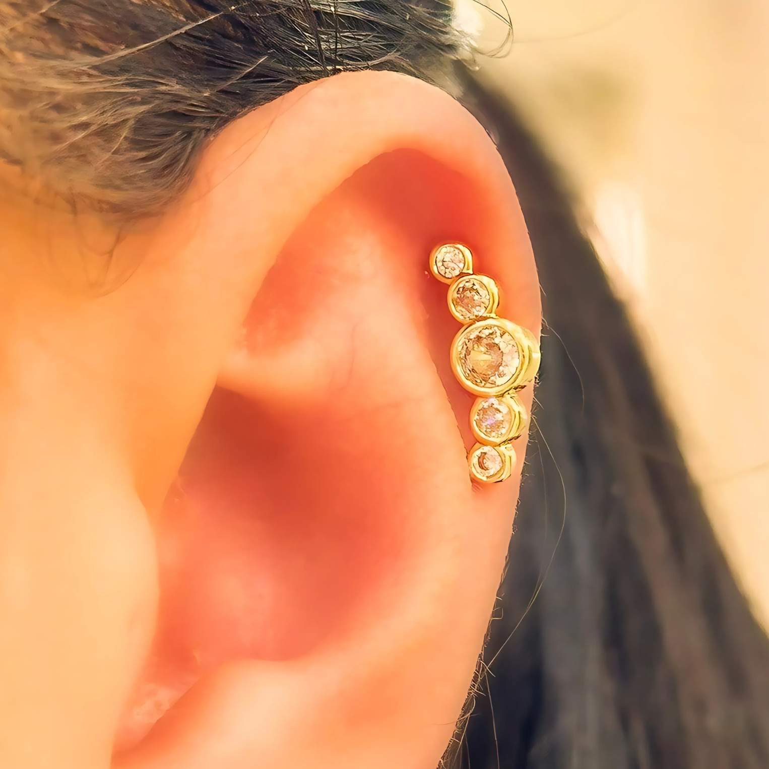BRINCO EAR CUFF 5 PONTOS DE LUZ CRISTAL